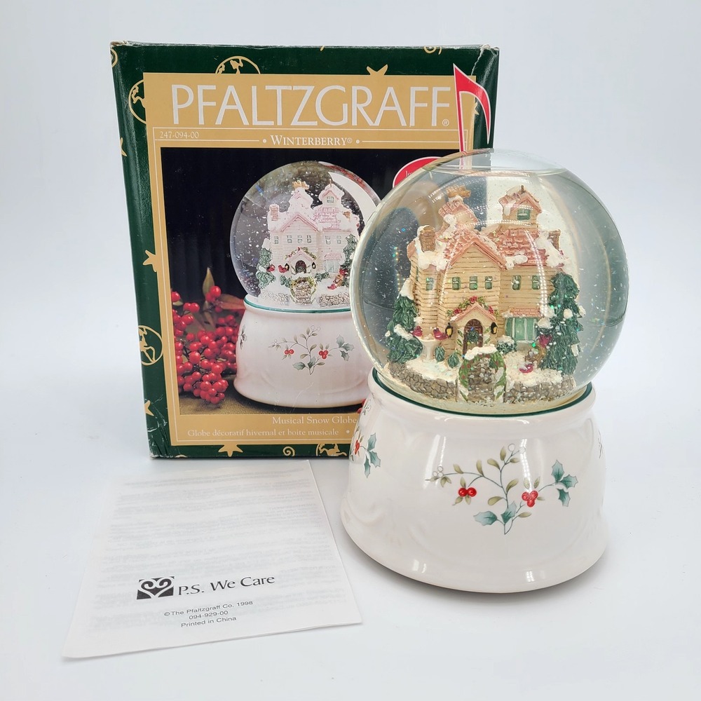 Pfaltzgraff Winterberry Musical Snow Globe 247-094-00 NOS in box "I'll Be Home..